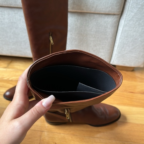 Coach Boots - Picture 8 of 10